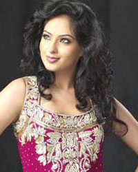 Nikesha Patel